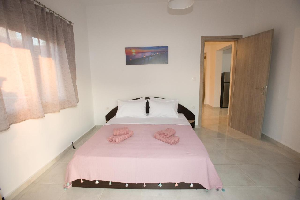 Sea Gem Apartment 1 Néoi Epivátai Dış mekan fotoğraf